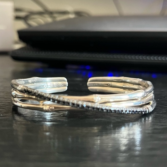 John Hardy Bamboo Sterling Silver and Black Sapphire Bracelet - Picture 5 of 8